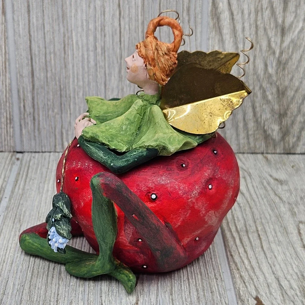 Patience Brewster Dept 56 Tutti Fruitti Strawberry Fairy Trinket Box Figurine